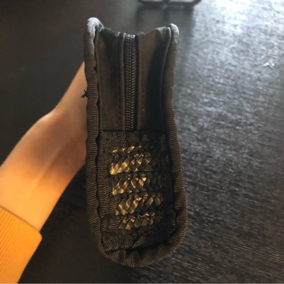 Vintage 2000 Bad Badtz-Maru Sanrio Small Straw Purse - Picture 6 of 13